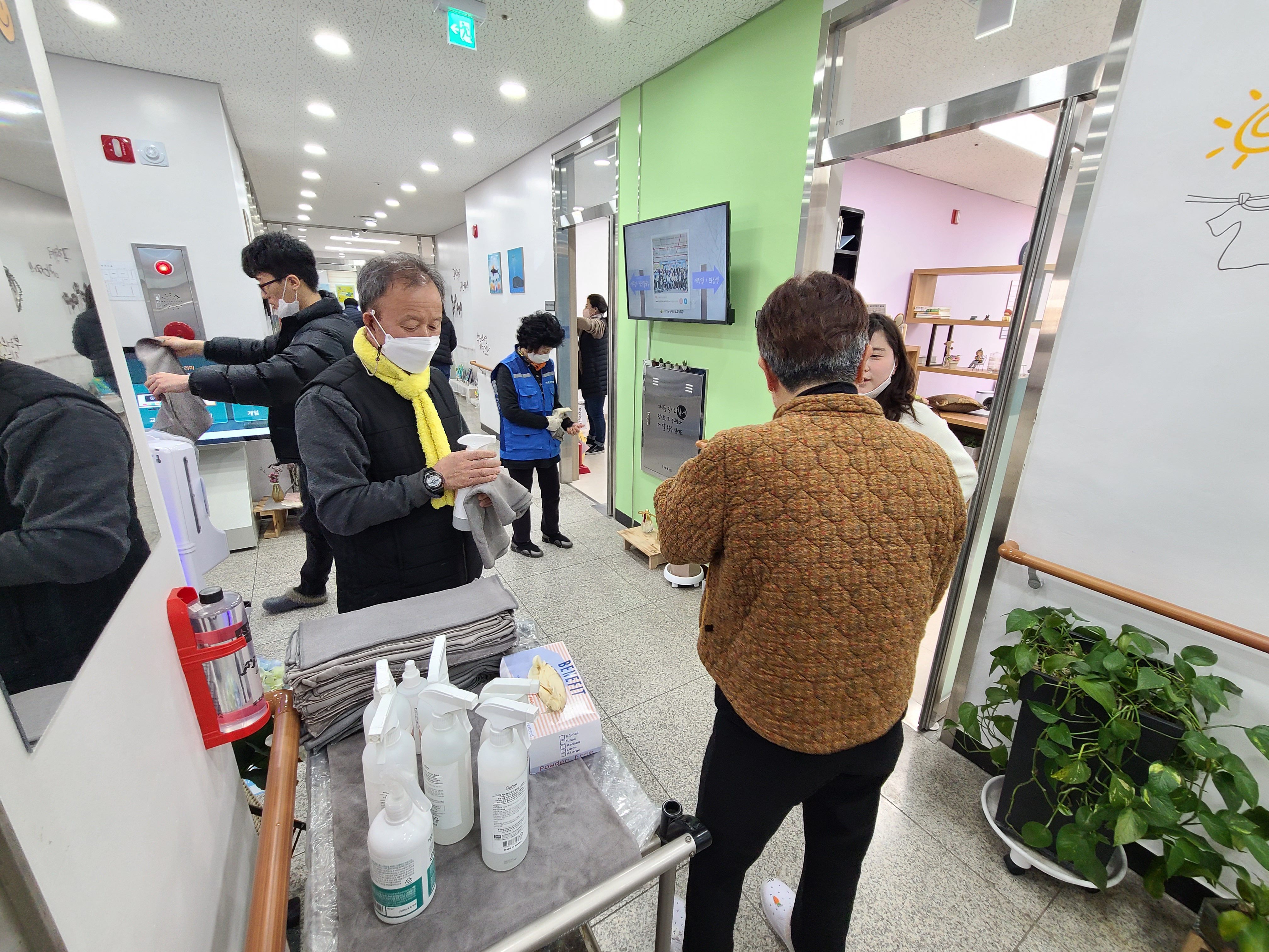 [23.02.23] 세탁장 자체 소독 및 방역 활동