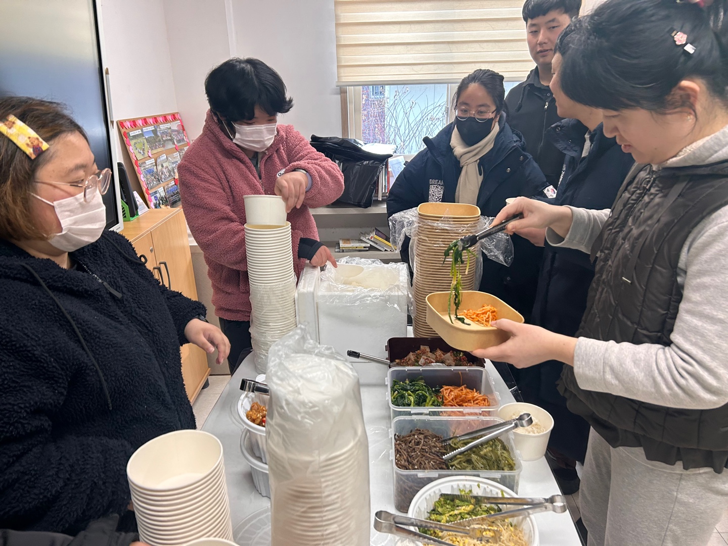 [25.01.06] 점심식사 배식 (꿈지기 자치회 영양관리부)